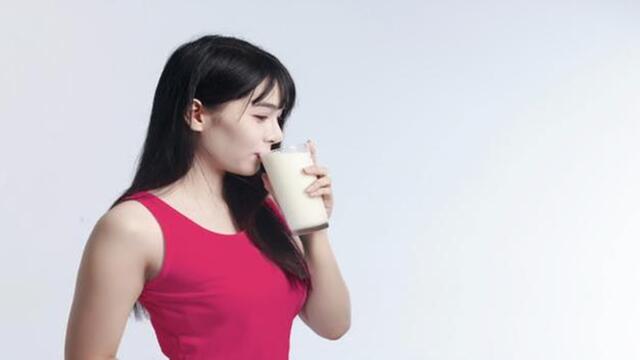 10 Manfaat Minum Susu yang Jarang Diketahui